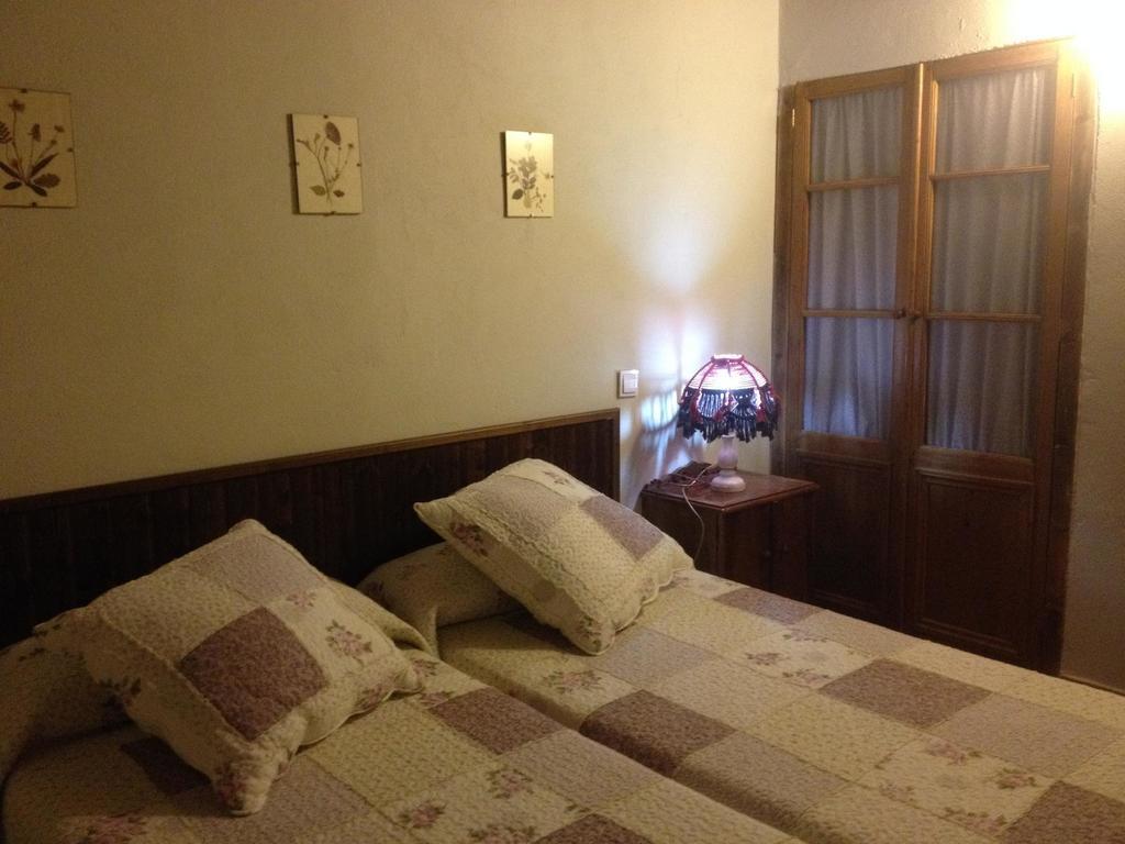 Palacio De Holiday home Velamazan