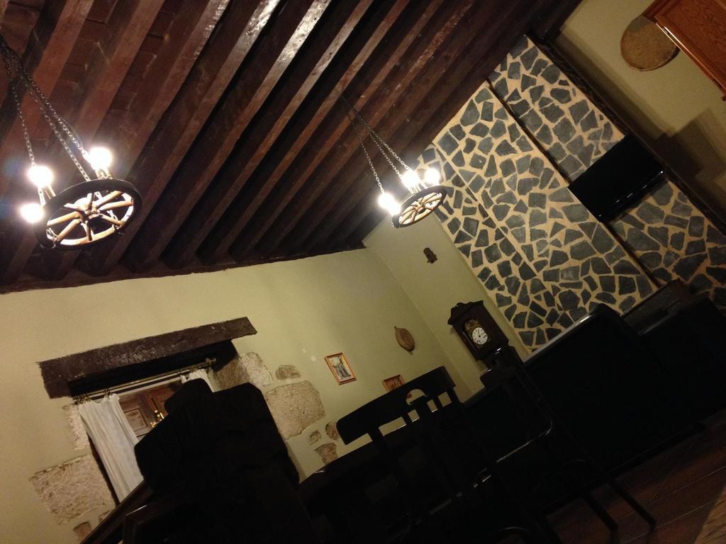Holiday home Palacio De Velamazan